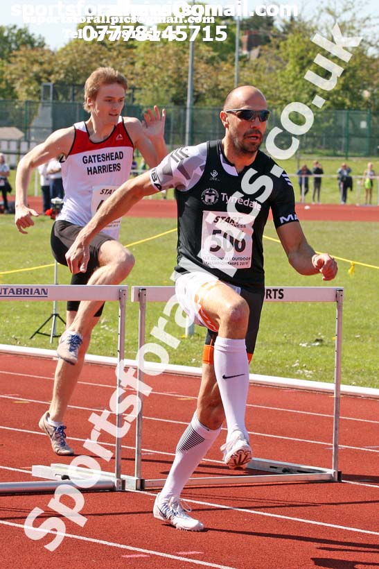 Senior mens 400 metres hurdles, 2019 North Eastern Track and Field Champs., Middlesbrough. Photo:  David T. Hewitson/Sports for All Pics